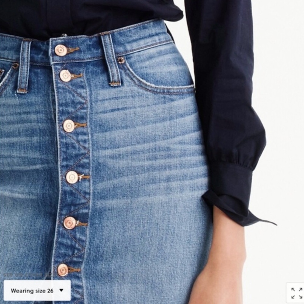J CREW Button Down Knee Length Denim Skirt Size 6. - Picture 3 of 8